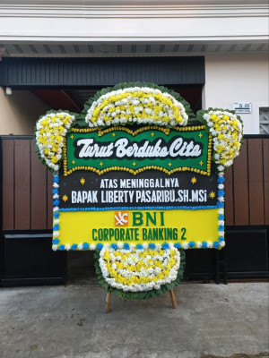 Papan Bunga Duka di Pinang Tunggal